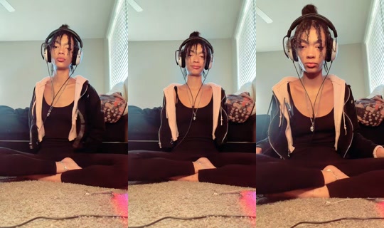 localfootgirl's Live Session — Oct 4, 2026, 8:14 PM