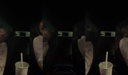 loislola.xx's Live Session — Oct 20, 2026, 3:14 AM