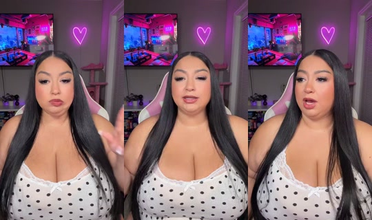 lovenenee_'s Live Session — Jul 26, 2026, 1:15 AM