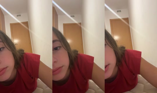 luciaaa281016's Live Session — Aug 30, 2026, 6:47 AM