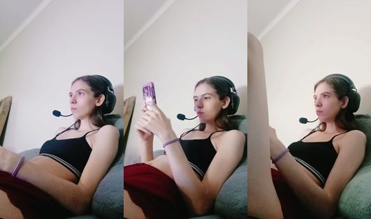 maariyah126's Live Session — Aug 5, 2026, 9:48 AM