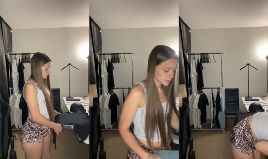 made.bykayla's Live Session — Oct 22, 2026, 12:10 AM