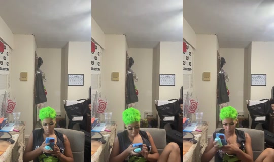 mahalamonaee_'s Live Session — Jul 17, 2026, 10:42 PM