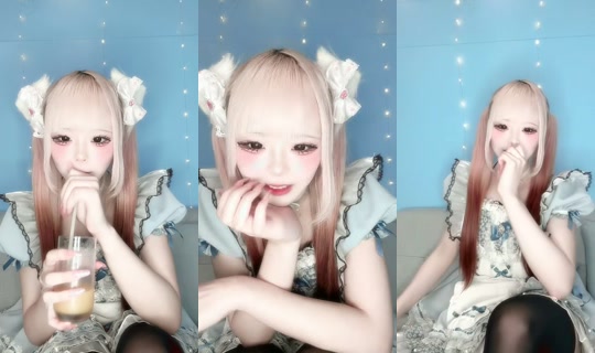 mahoneko.cafe's Live Session — Oct 9, 2026, 11:26 AM