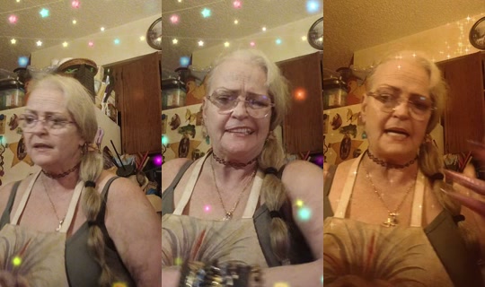 mamafox_777's Live Session — Aug 14, 2026, 1:59 AM