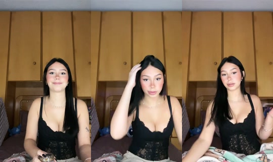 manuuzellaa's Live Session — Oct 4, 2026, 2:05 AM