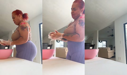 mariapena86's Live Session — Oct 17, 2026, 5:17 PM