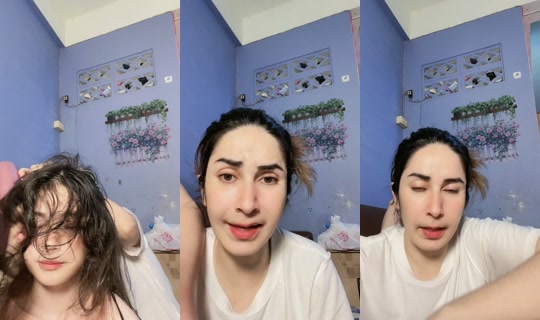 meela_malik's Live Session — Jul 9, 2026, 9:56 AM