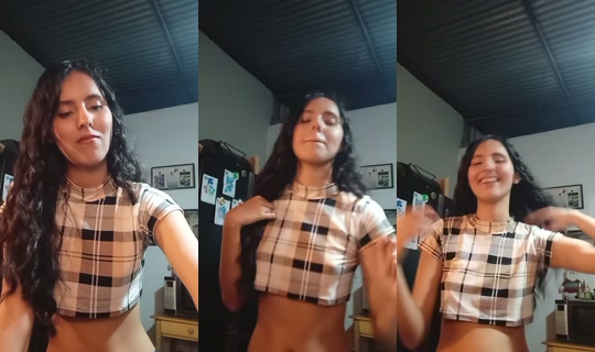 melani_kim_'s Live Session — Oct 18, 2026, 1:59 AM
