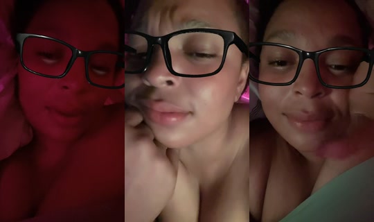 mely_live1's Live Session — Jul 30, 2026, 4:21 AM