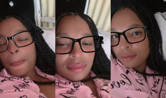 mely_live1's Live Session — Aug 17, 2026, 11:53 AM