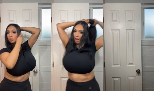 merley_1119's Live Session — Jul 26, 2026, 2:03 AM