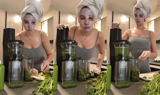 mermaidlina's Live Session — Oct 8, 2026, 12:53 PM
