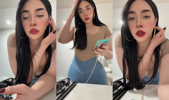 michelleoficiall.22's Live Session — Aug 20, 2026, 6:21 AM