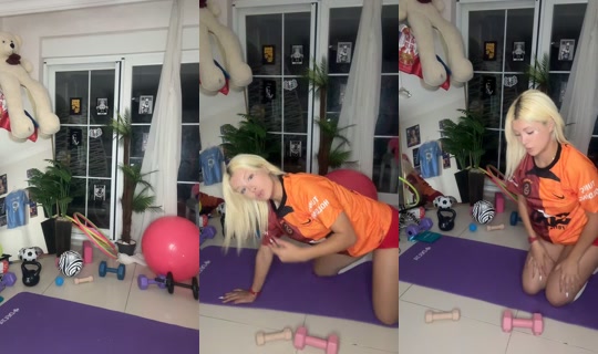 misshoca1's Live Session — Sep 9, 2026, 8:02 PM
