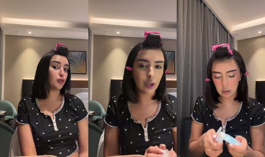 misswiam__'s Live Session — Oct 18, 2026, 7:15 PM
