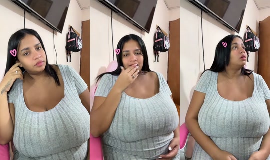 mnicolecolina's Live Session — Aug 20, 2026, 2:02 AM