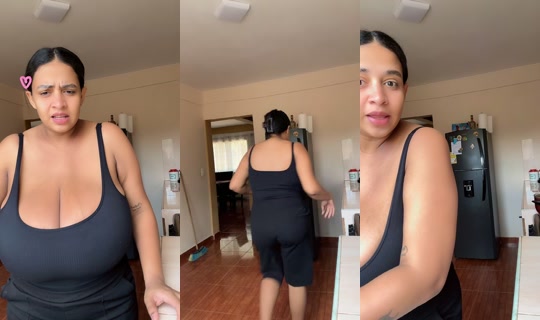 mnicolecolina's Live Session — Oct 26, 2026, 6:09 PM
