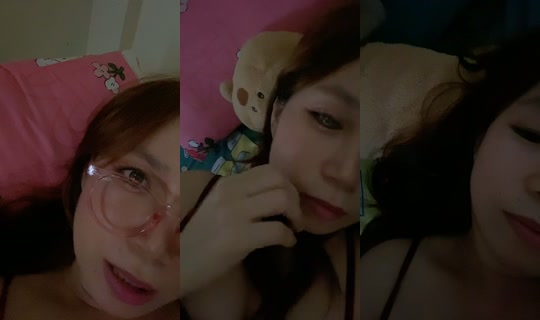 molmaicute's Live Session — Jul 27, 2026, 2:53 AM