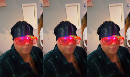 monaemom's Live Session — Jul 26, 2026, 3:35 AM