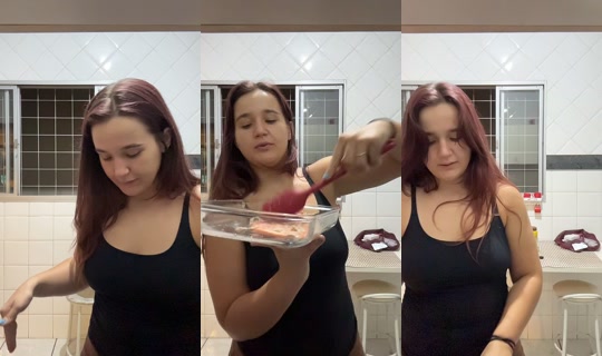 monicyberpogger's Live Session — Oct 9, 2026, 12:22 AM