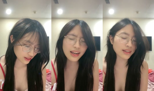 moomowmeow1's Live Session — Aug 2, 2026, 2:22 PM