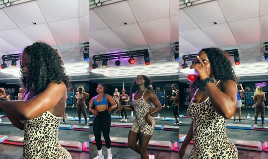 moshantell32's Live Session — Jul 18, 2026, 12:44 AM
