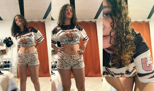 mx_sofy_'s Live Session — Jul 25, 2026, 10:45 PM