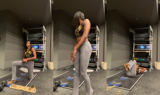 naeva_32's Live Session — Sep 17, 2026, 2:09 AM