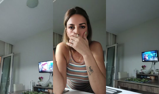 neslihanmert6's Live Session — Aug 20, 2026, 10:15 PM