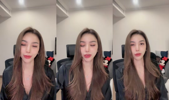 nichapha881's Live Session — Jul 15, 2026, 12:27 PM