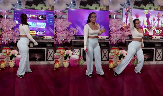 nikki_cherryblossom23's Live Session — Aug 1, 2026, 3:17 AM