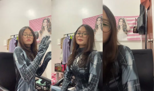 notlouzyll's Live Session — Oct 23, 2026, 11:11 AM