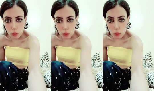 oumaima8819's Live Session — Jul 27, 2026, 6:33 AM