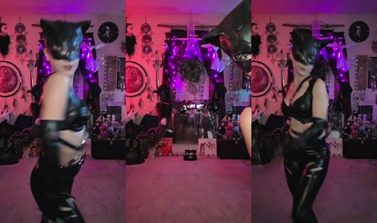 pixiedreamz420's Live Session — Sep 18, 2026, 5:19 AM