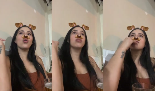 pollyana_moreirams's Live Session — Oct 9, 2026, 9:28 PM