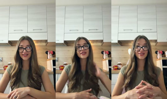 prettykirochka's Live Session — Oct 9, 2026, 9:53 AM