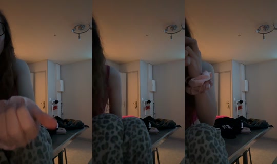 princessaema1's Live Session — Oct 17, 2026, 1:41 AM