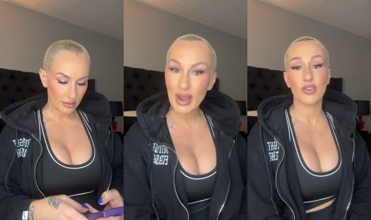 queenofthetrailer's Live Session — Jul 21, 2026, 11:10 PM