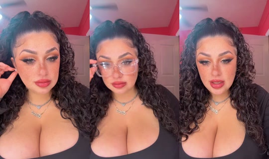 realpretty_bebe's Live Session — Oct 17, 2026, 10:45 PM