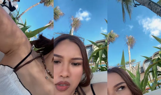 reginarahova's Live Session — Oct 17, 2026, 7:31 AM