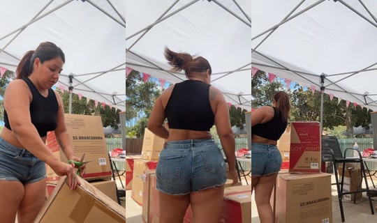 reina559baddie's Live Session — Jul 26, 2026, 8:19 PM