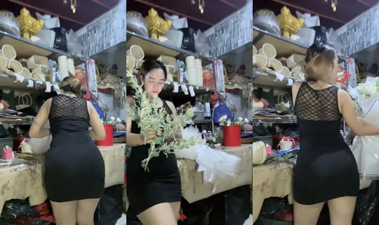 riani_flowershop's Live Session — Jul 15, 2026, 2:18 PM