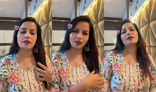 riya.chaudhary74's Live Session — Jul 30, 2026, 6:04 PM