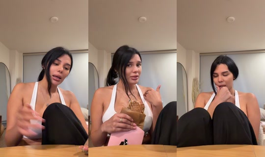 roxymojica9's Live Session — Oct 3, 2026, 12:33 AM