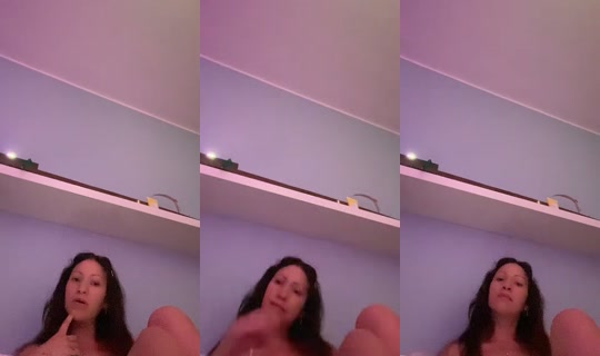 sandrabubbleees's Live Session — Jul 27, 2026, 9:42 PM