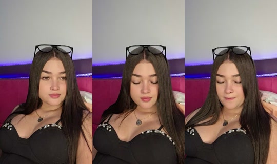sarabaddie2's Live Session — Oct 24, 2026, 4:12 AM