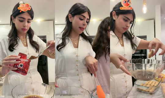 sarahaghaa's Live Session — Oct 3, 2026, 9:01 PM