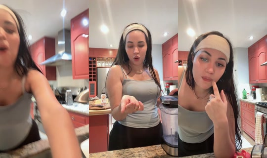 sassyworld11's Live Session — Aug 21, 2026, 3:29 AM