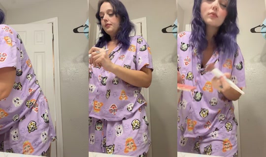 scarletroselover's Live Session — Aug 2, 2026, 7:22 PM